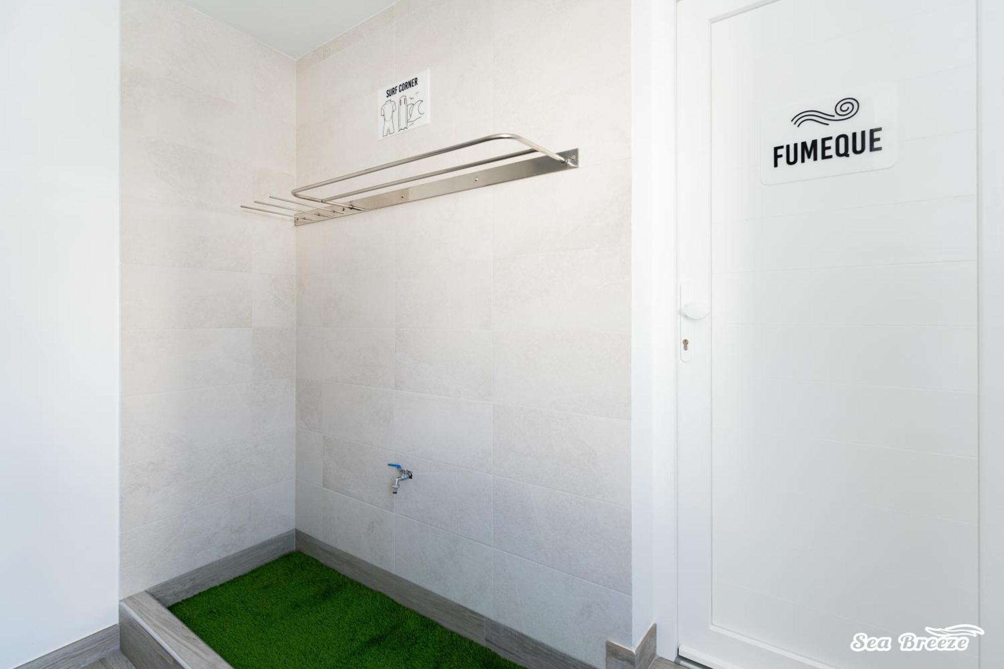 2 Apartments Sea Breeze Famara Exterior foto